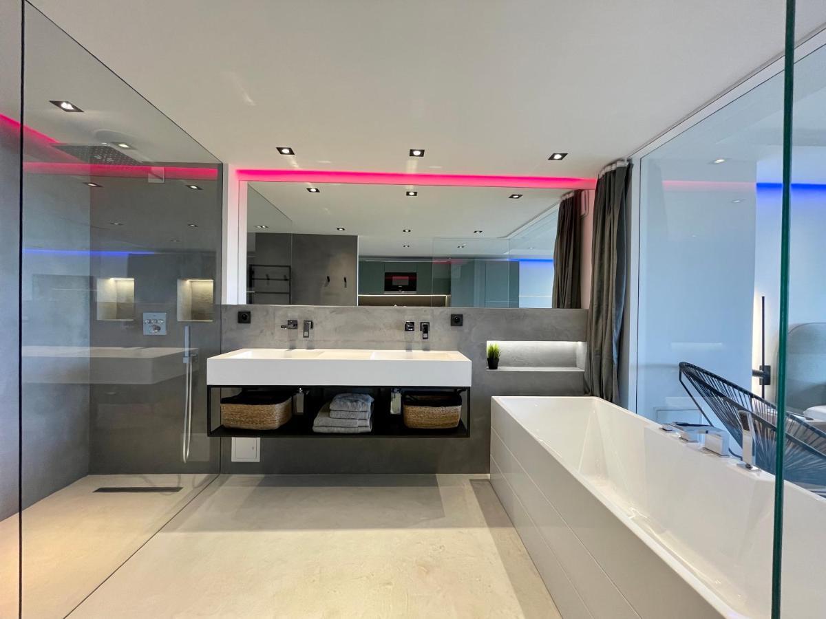 Appartement Neuf Climatise - Vue Mer Saint-Tropez - 50M Plage Et Port - Piscine Gassin Exteriér fotografie