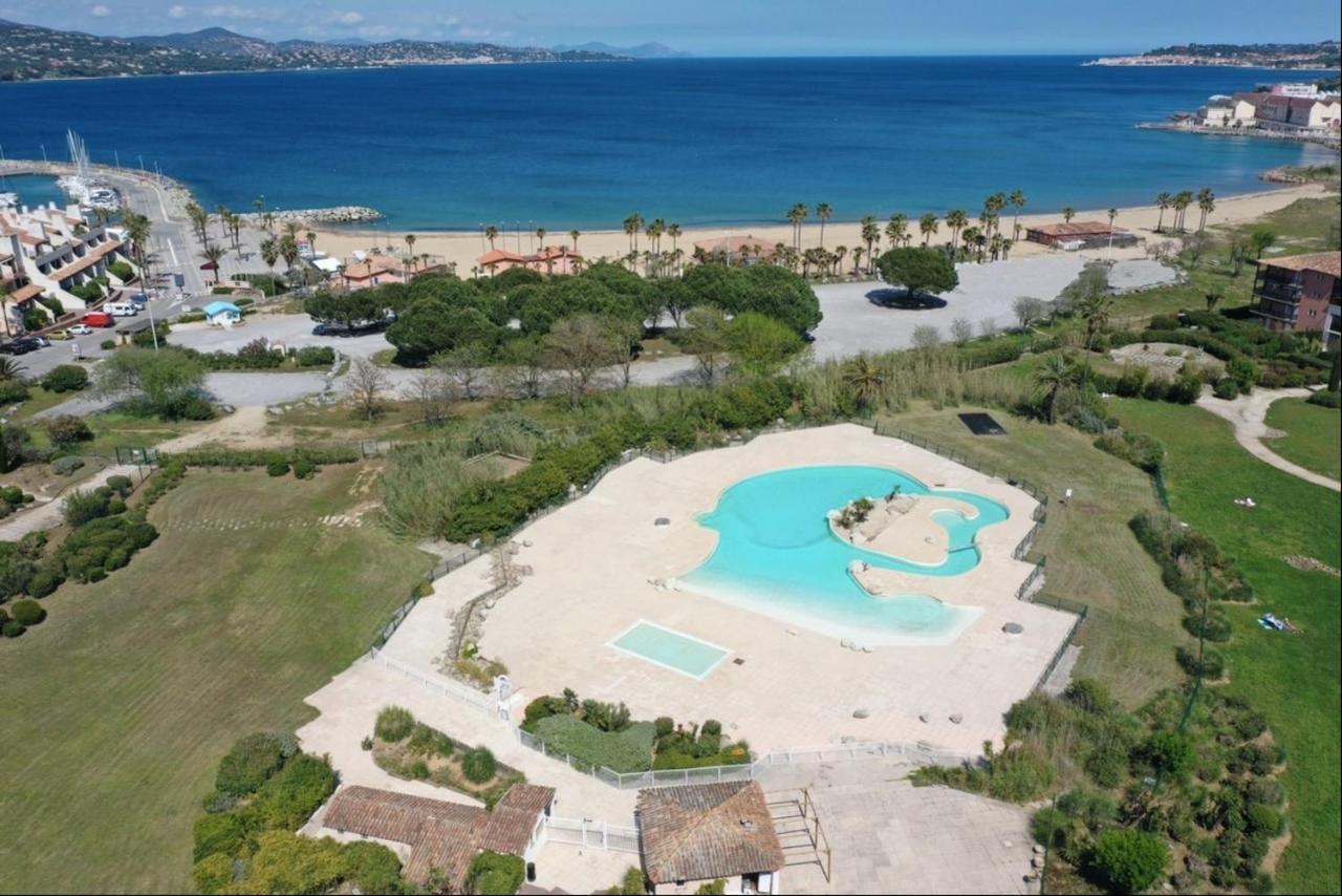 Appartement Neuf Climatise - Vue Mer Saint-Tropez - 50M Plage Et Port - Piscine Gassin Exteriér fotografie