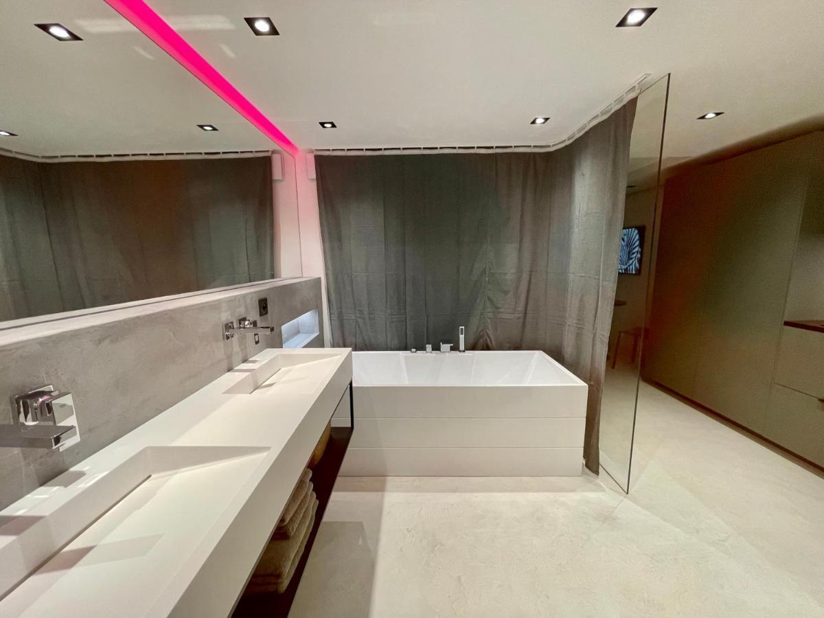 Appartement Neuf Climatise - Vue Mer Saint-Tropez - 50M Plage Et Port - Piscine Gassin Exteriér fotografie